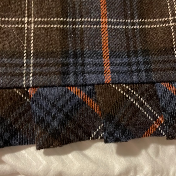 CAbi Beautiful skirt - Picture 2 of 7